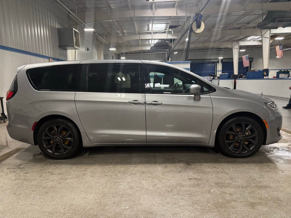 2018 Chrysler Pacifica Touring Plus