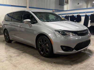 2018 Chrysler Pacifica Touring Plus