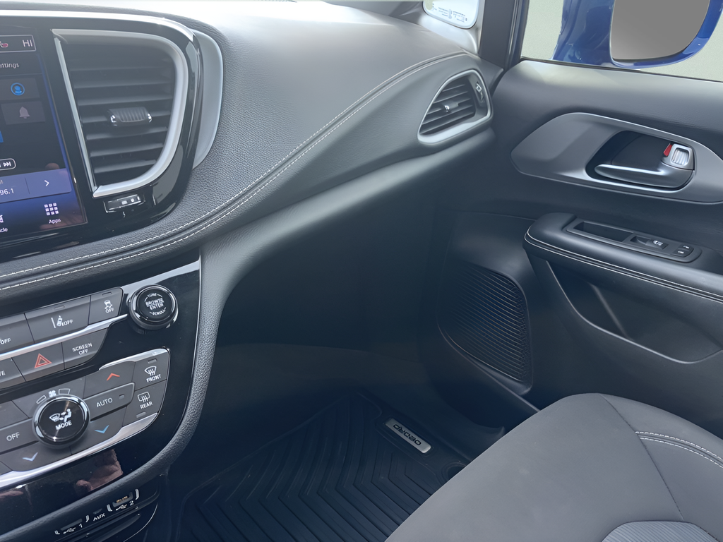 2021 Chrysler Pacifica Touring