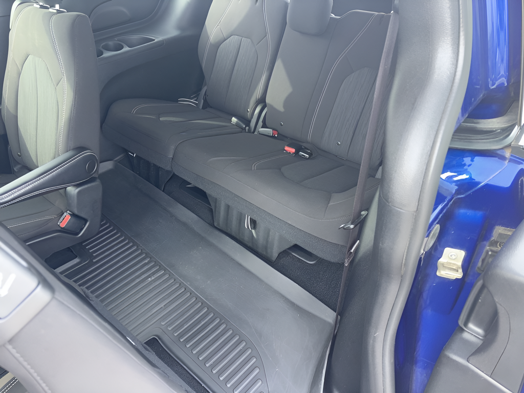 2021 Chrysler Pacifica Touring