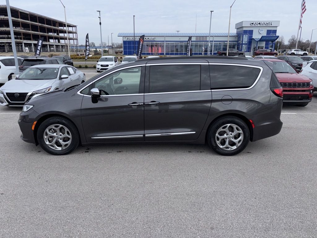 2023 Chrysler Pacifica Limited