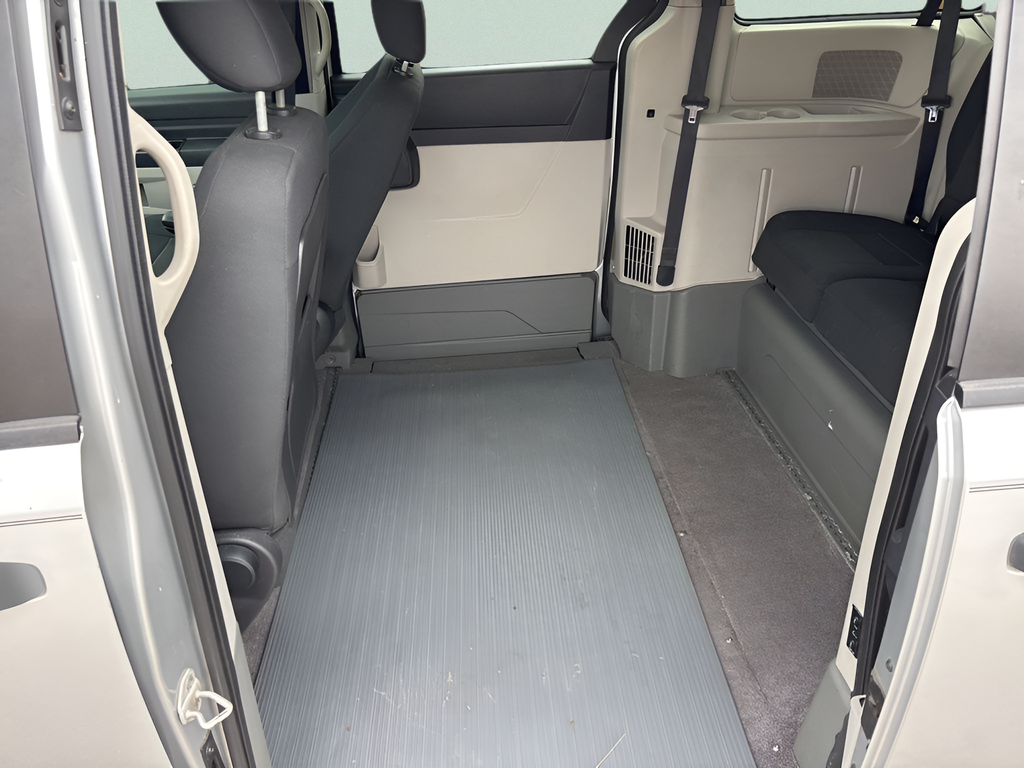 2008 Dodge Grand Caravan SE AS-IS