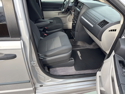 2008 Dodge Grand Caravan SE AS-IS