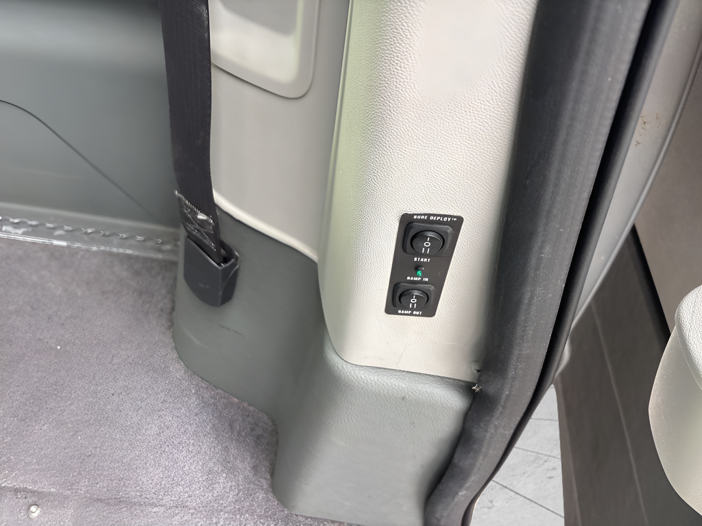 2008 Dodge Grand Caravan SE AS-IS