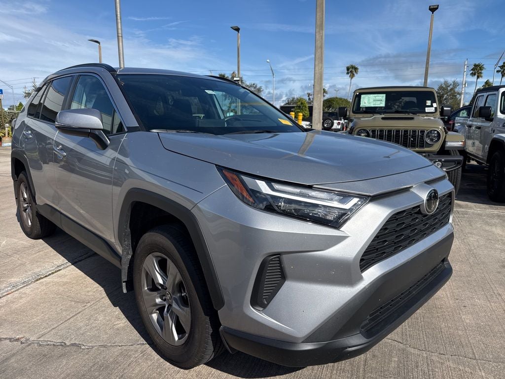 2024 Toyota RAV4 XLE