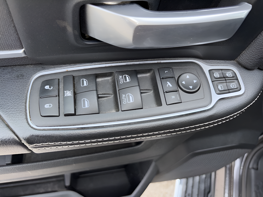 2024 RAM 3500 Big Horn CPO