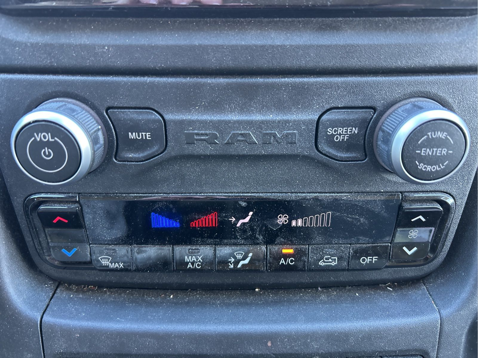 2023 RAM ProMaster 3500 Base