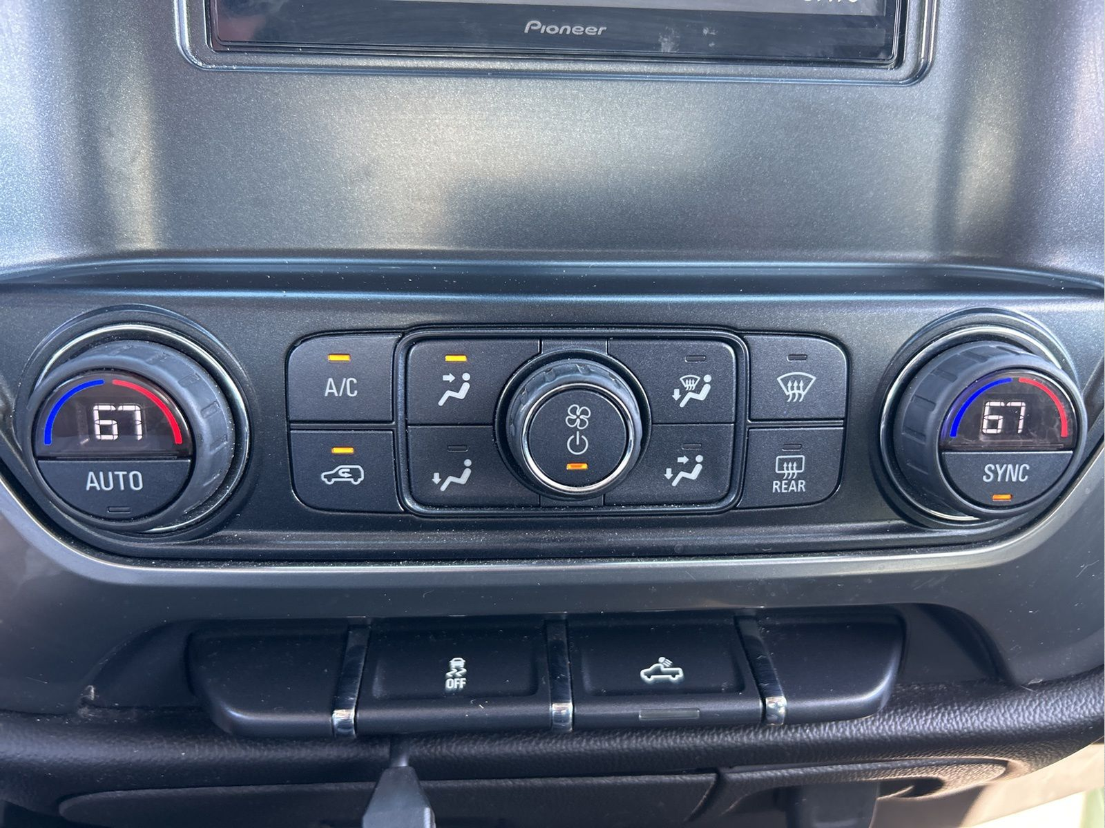 2017 Chevrolet Silverado 1500 LT LT1