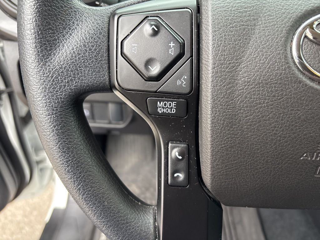 2022 Toyota Tacoma SR V6