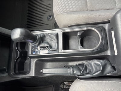 2022 Toyota Tacoma SR V6