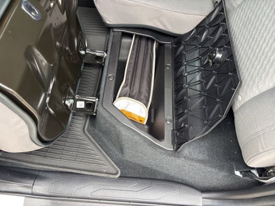 2022 Toyota Tacoma SR V6