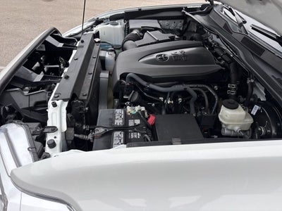 2022 Toyota Tacoma SR V6