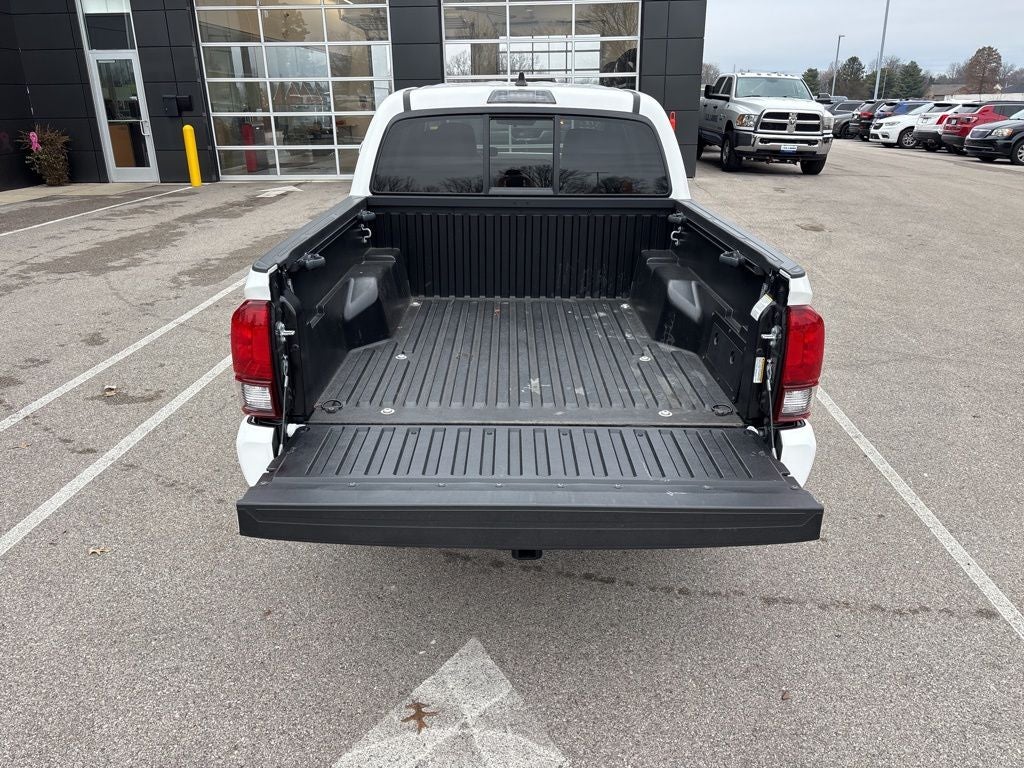 2022 Toyota Tacoma SR V6