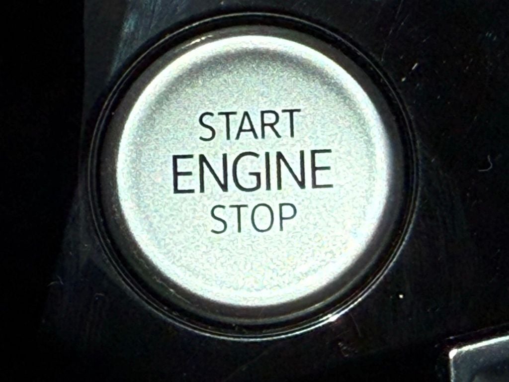 2023 Volkswagen Taos 1.5T SEL