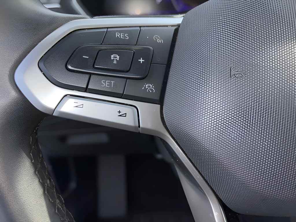 2024 Volkswagen Tiguan 2.0T Wolfsburg Edition