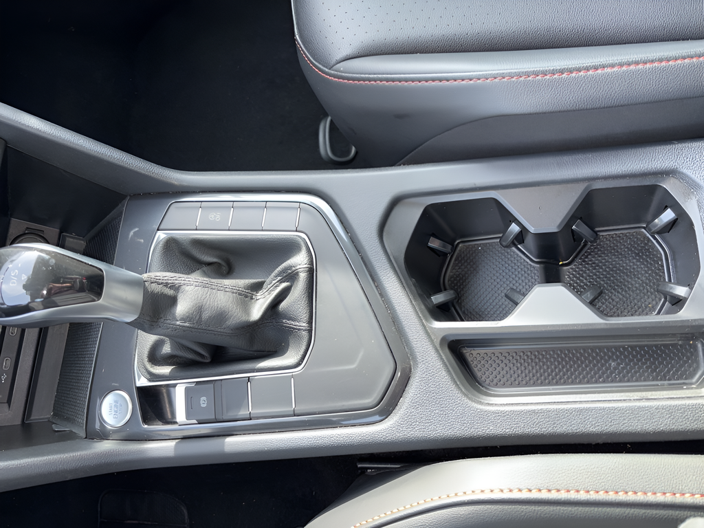 2024 Volkswagen Tiguan 2.0T Wolfsburg Edition