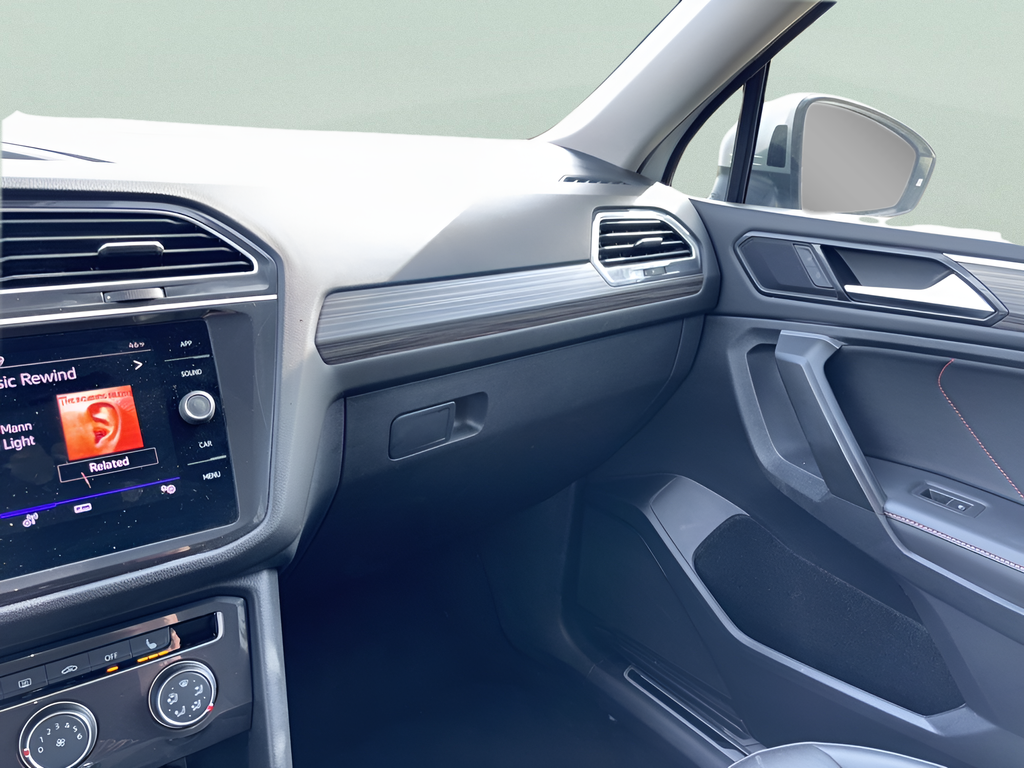 2024 Volkswagen Tiguan 2.0T Wolfsburg Edition