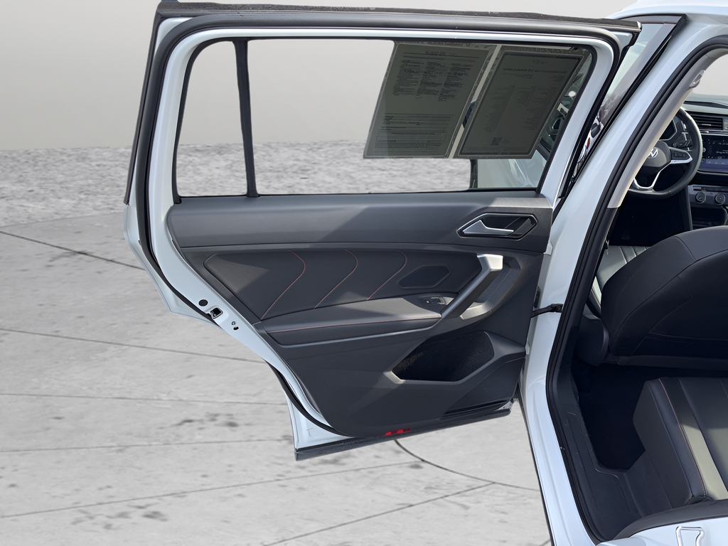 2024 Volkswagen Tiguan 2.0T Wolfsburg Edition