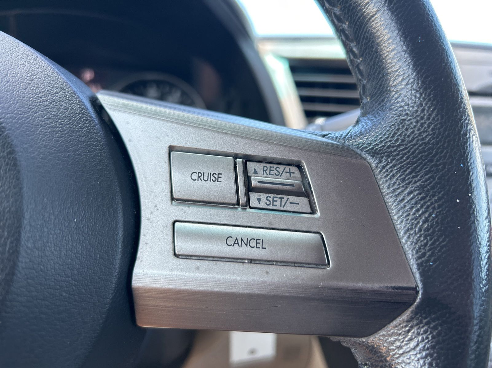 2011 Subaru Outback 3.6R Limited