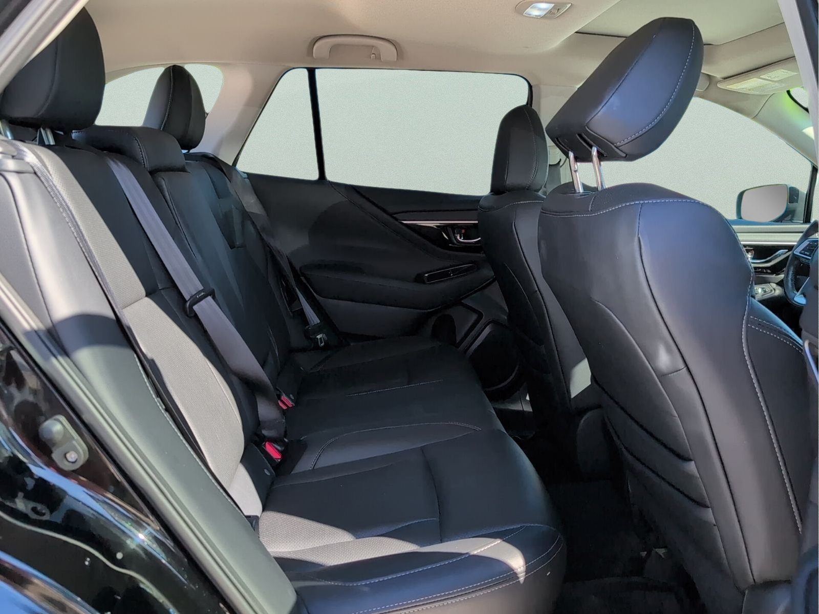 2024 Subaru Outback Touring