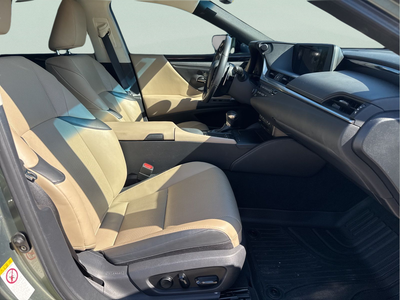 2019 Lexus ES 350
