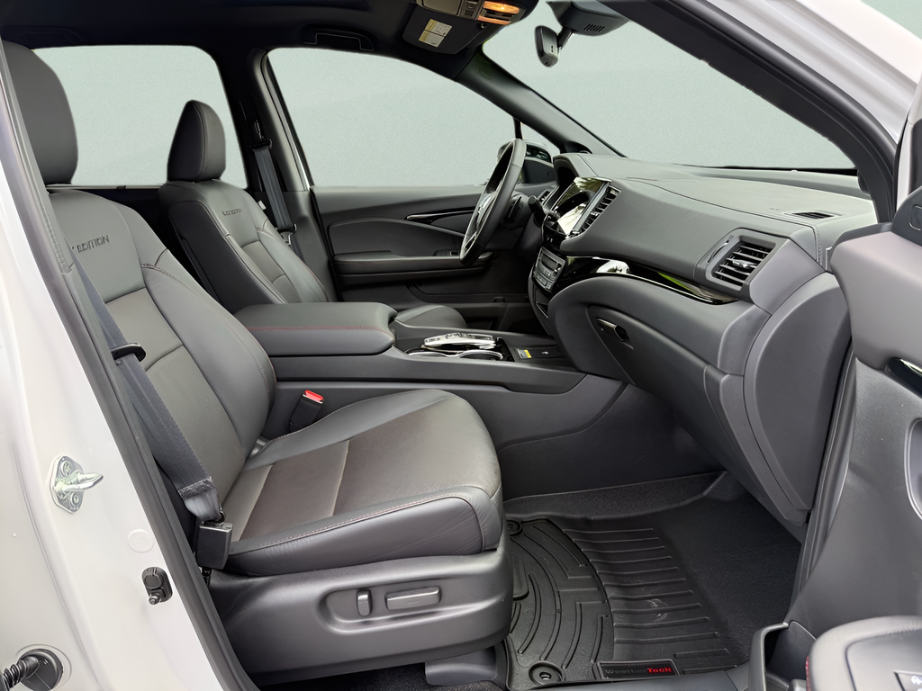 2024 Honda Passport Black Edition