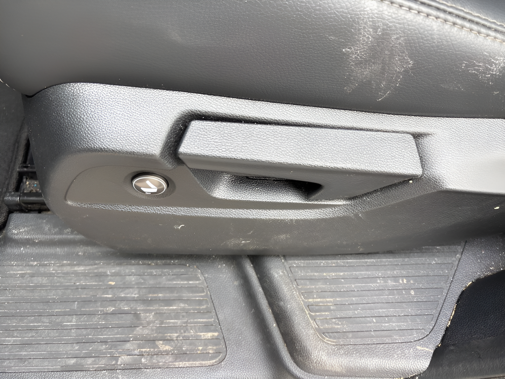 2023 Honda Pilot EX-L 8 Passenger