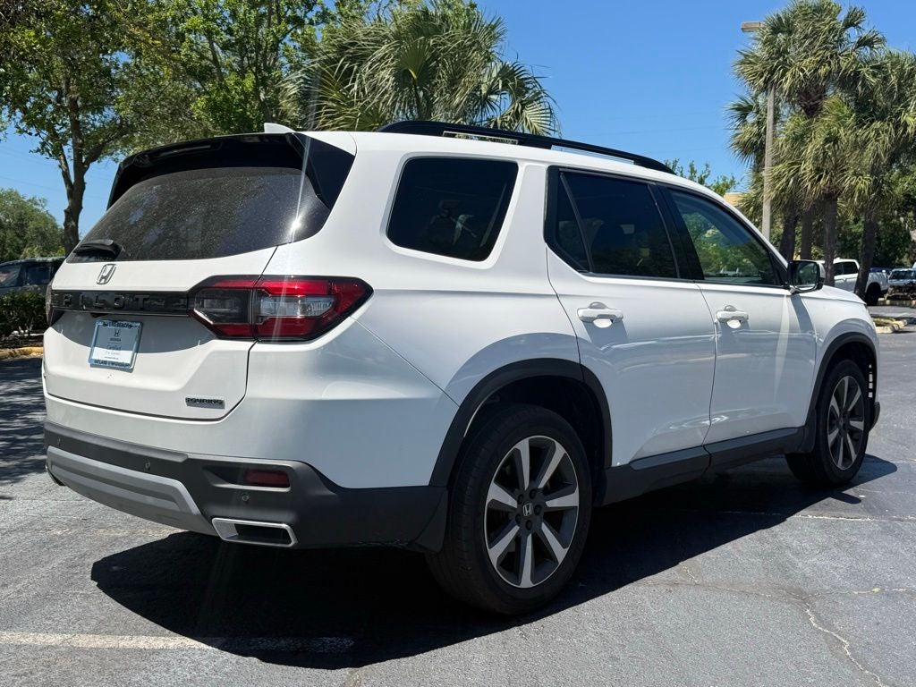 2023 Honda Pilot Touring