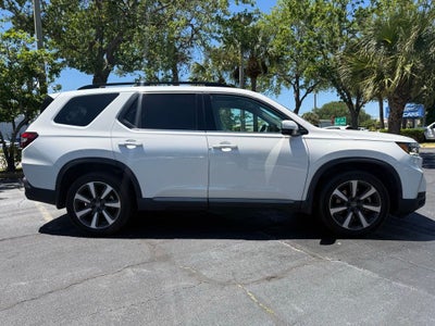 2023 Honda Pilot Touring
