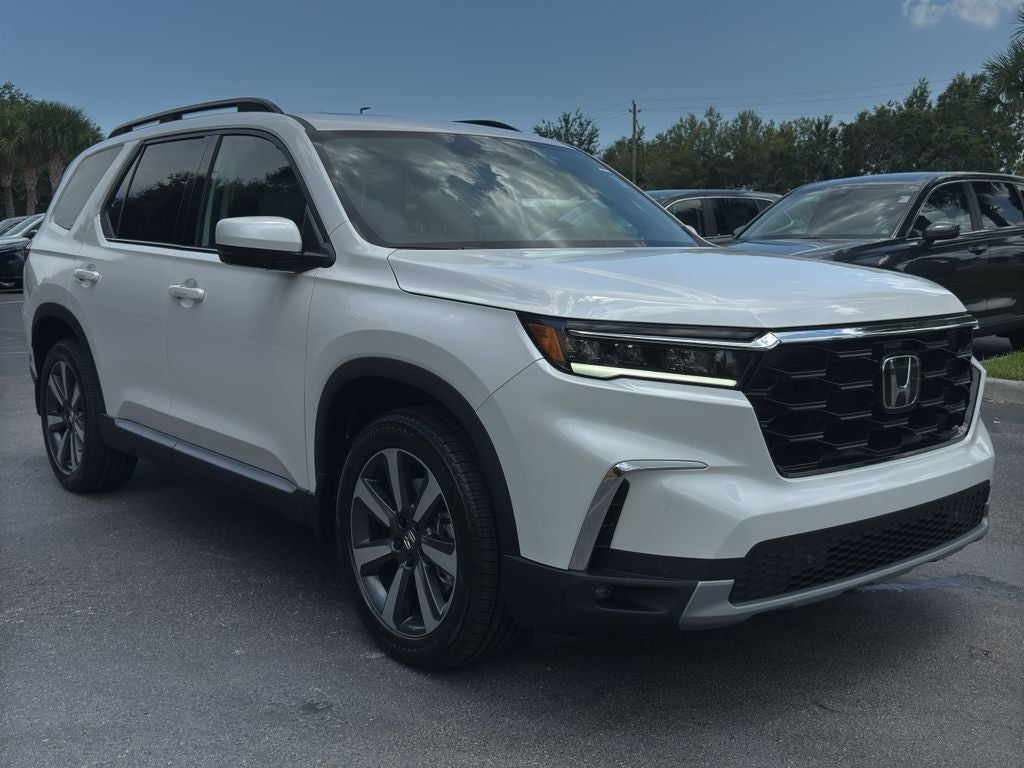 2025 Honda Pilot Touring