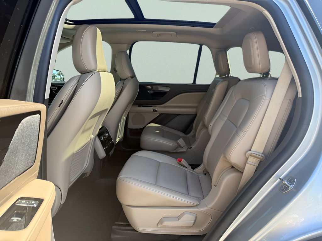 2023 Lincoln Aviator Standard