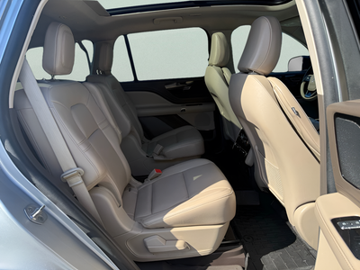 2023 Lincoln Aviator Standard