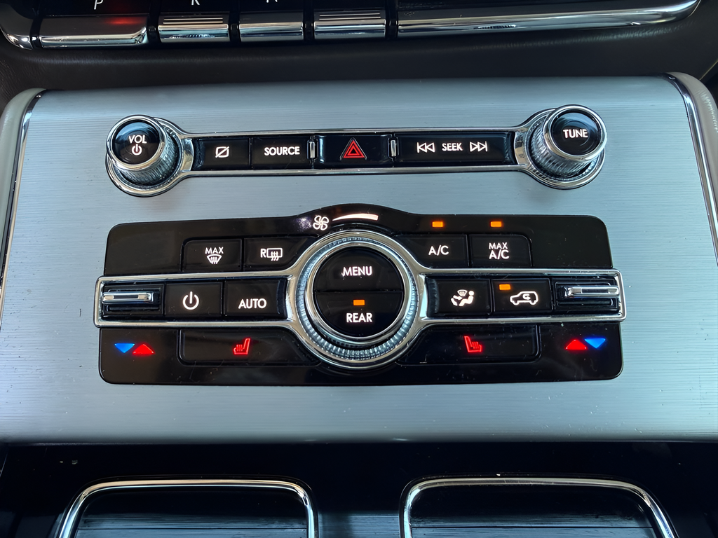 2023 Lincoln Aviator Standard