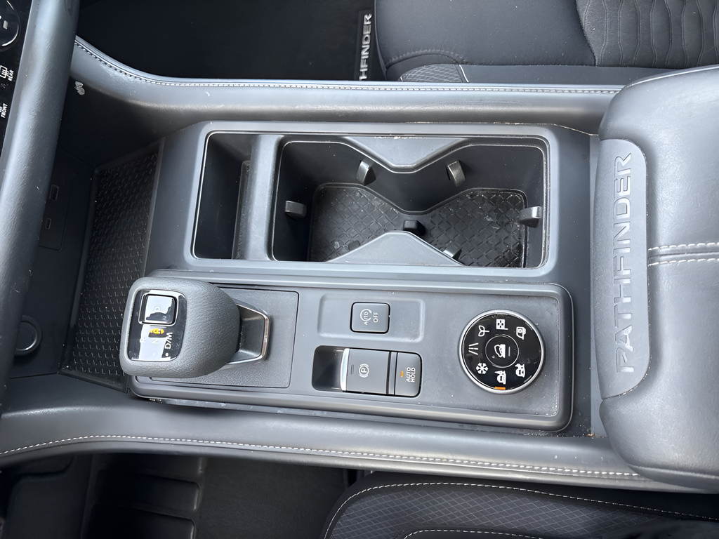 2024 Nissan Pathfinder S CPO