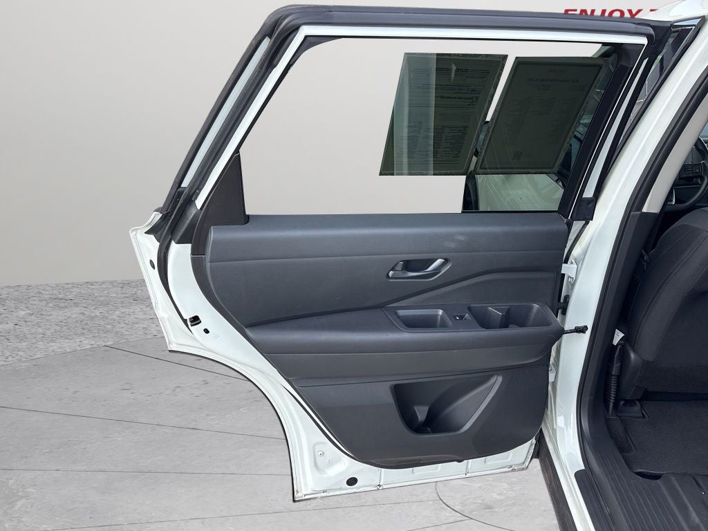 2024 Nissan Pathfinder S CPO