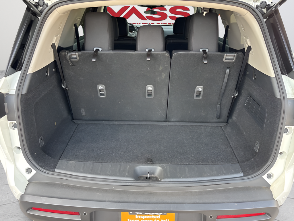 2024 Nissan Pathfinder S CPO