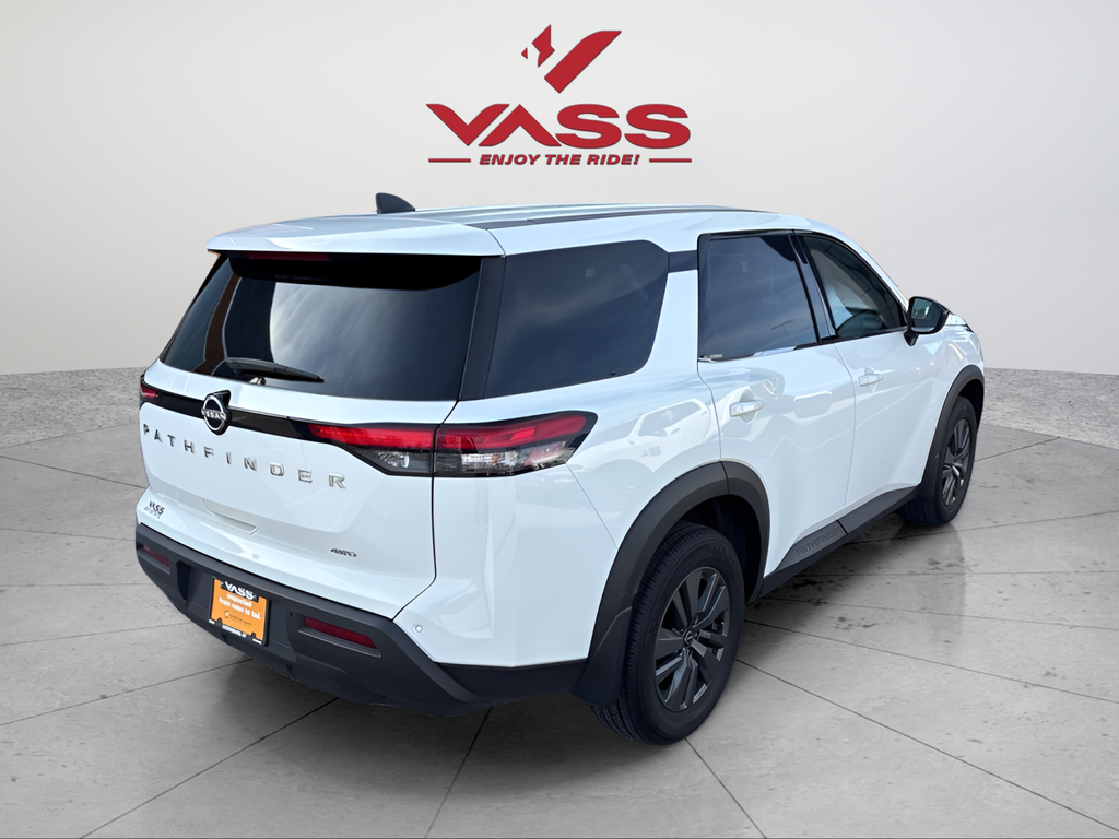2024 Nissan Pathfinder S CPO