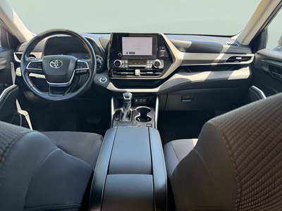 2023 Toyota Highlander LE