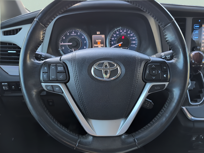 2017 Toyota Sienna Limited Premium 7 Passenger