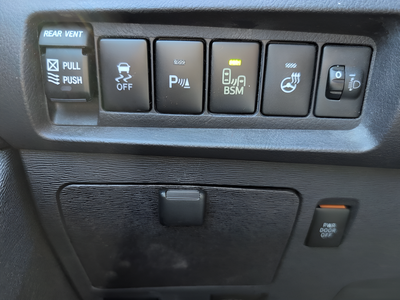 2017 Toyota Sienna Limited Premium 7 Passenger