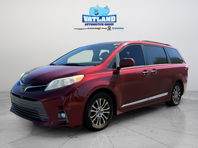 2018 Toyota Sienna L 7 Passenger