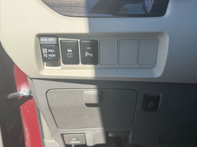 2018 Toyota Sienna XLE