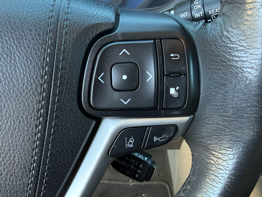 2018 Toyota Sienna L 7 Passenger