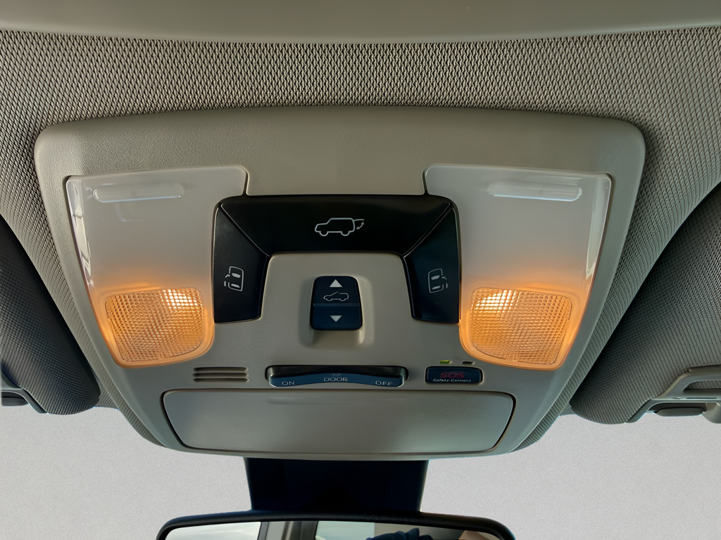 2018 Toyota Sienna L 7 Passenger