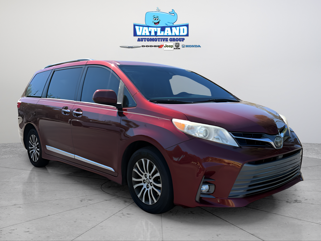 2018 Toyota Sienna L 7 Passenger