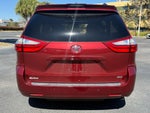 2018 Toyota Sienna XLE