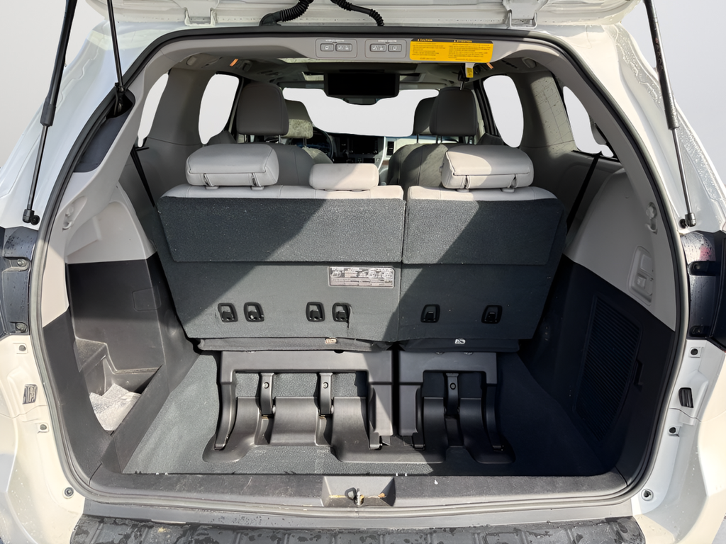 2020 Toyota Sienna Limited Premium