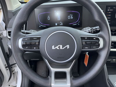2025 Kia Sportage LX