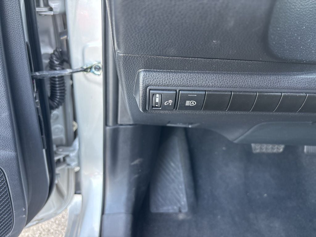 2025 Toyota Corolla LE CPO