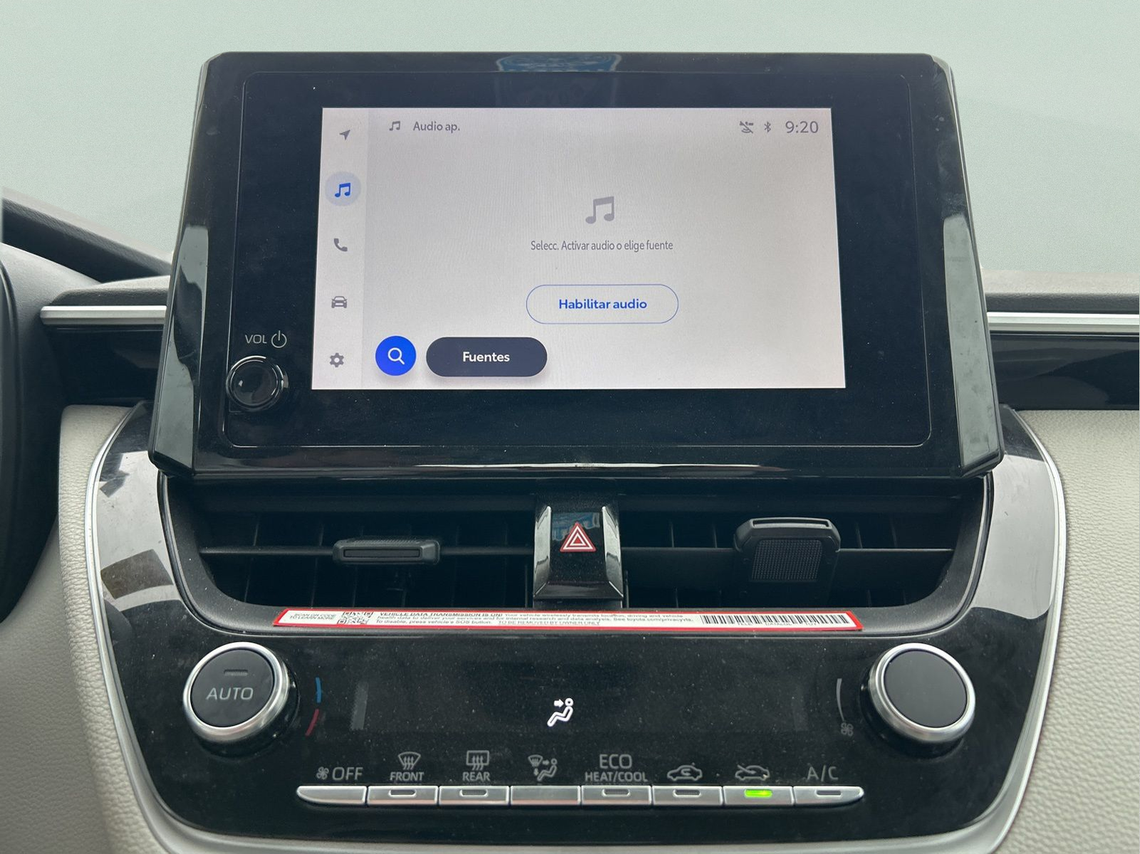 2025 Toyota Corolla LE